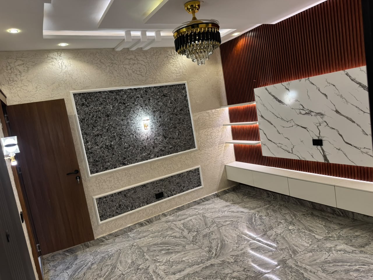4BEDROOM HOUSE FOR SALE 